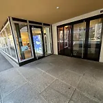 Apartment Center Park