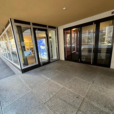 Apartment Center Park