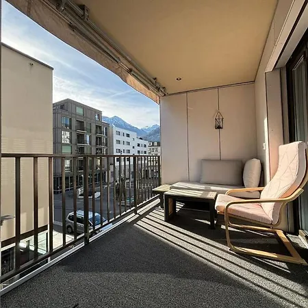 Center Park إنترلاكن